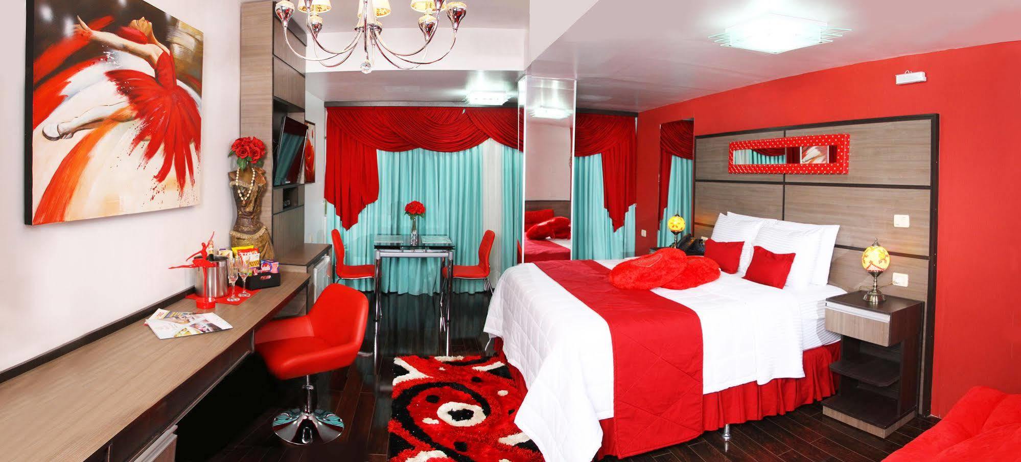 Hotel Luxsur Encarnación Esterno foto