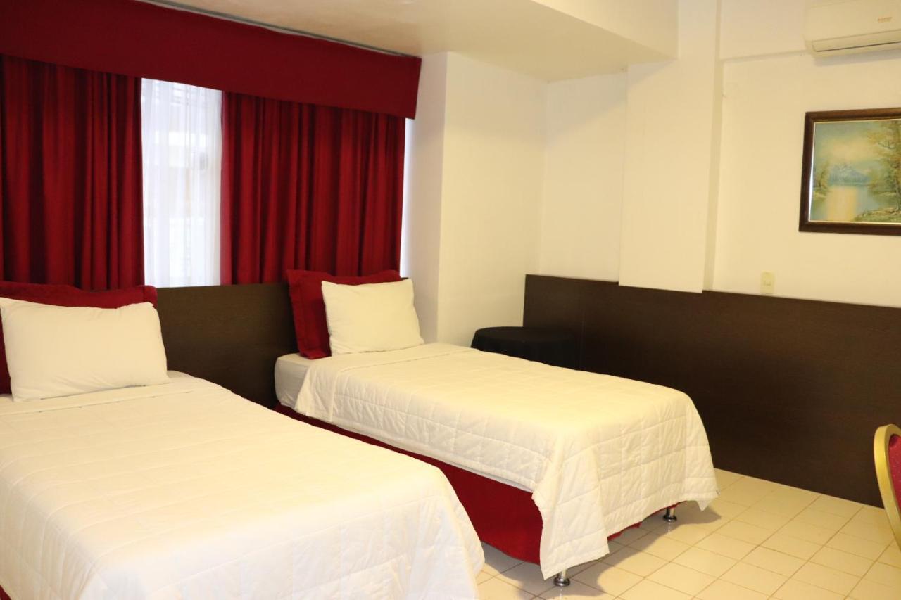 Hotel Luxsur Encarnación Camera foto